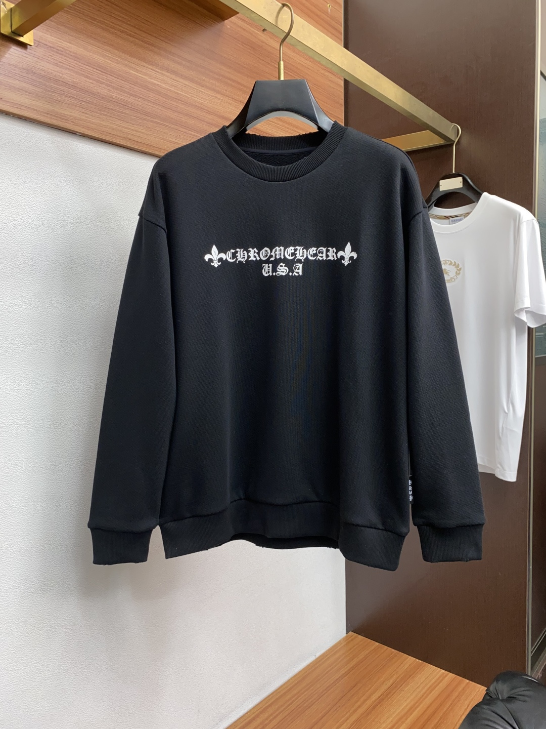 克罗心 秋冬男装专柜官网新品纯棉 爆款面料超好🔈人气推荐秋冬必备✅卫布男士圆领卫衣‼️正面饰有经典图标印