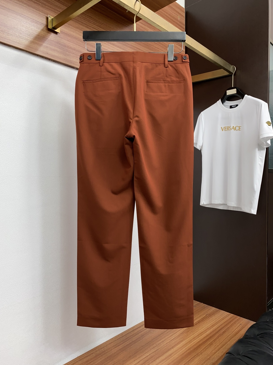 Loro piana 诺悠翩雅 高端定制、2026春夏最新款休闲裤柜台同步发售 原版定制 客供五金辅料 