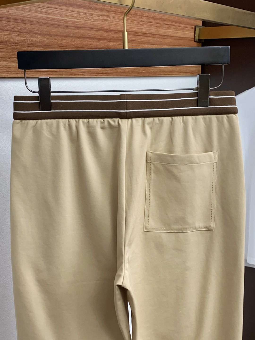Loro piana 诺悠翩雅 高端定制、2026春夏最新款休闲裤柜台同步发售 原版定制 客供五金辅料 