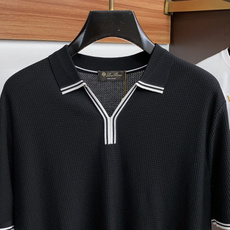Loro piana 诺悠翩雅 2026新款男士高端简约翻领针织Polo短袖恤衫,香港洋行渠道货,纯正血 Loro piana 诺悠翩雅 2026新款男士高端简约翻领针织Polo短袖恤衫,香港洋行渠道货,纯正血
