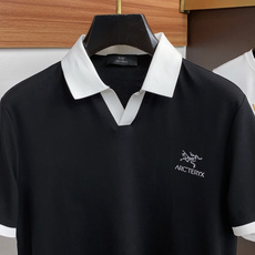 始祖鸟 2026春夏新品商务Polo,极简的衣身造型!丝光面料整体的触感极为舒适,弹力十足亲肤效果高级, 始祖鸟 2026春夏新品商务Polo,极简的衣身造型!丝光面料整体的触感极为舒适,弹力十足亲肤效果高级,