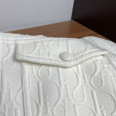 迪奥 25ss最新品 商务翻领夹克外套,设计帅气有型!百搭必备单品,时尚潮牌, 轻松营造酷帅氛围感 ,高级感满满,在低调 迪奥 25ss最新品 商务翻领夹克外套,设计帅气有型!百搭必备单品,时尚潮牌, 轻松营造酷帅氛围感 ,高级感满满,在低调