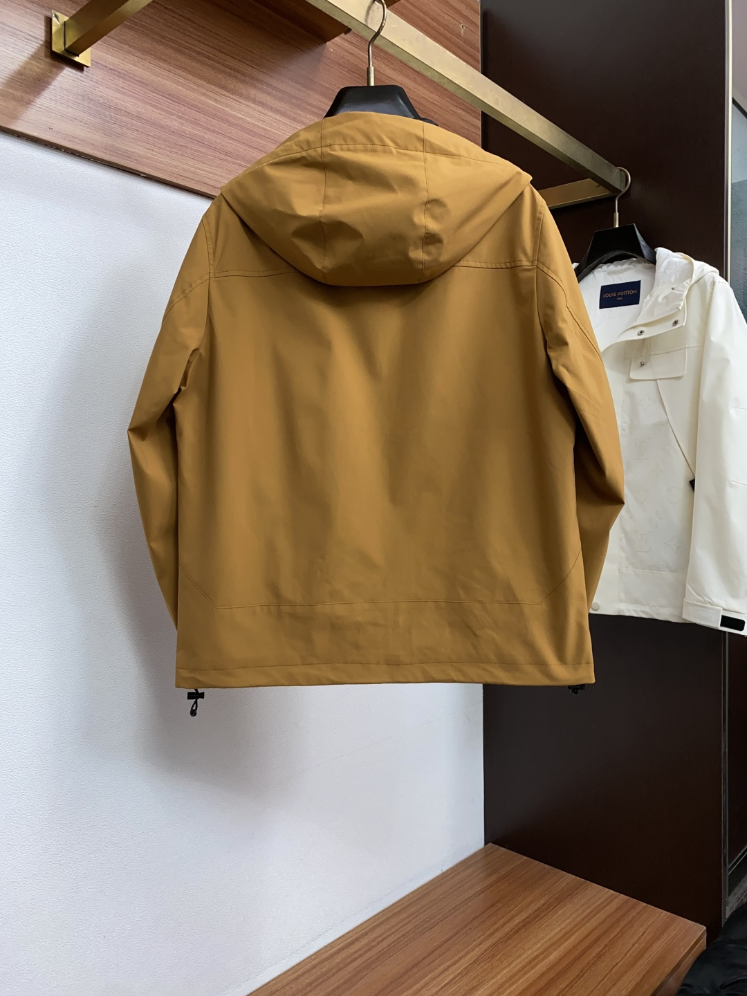 루이비통 25 SS 후드 윈드브레이커 자켓 25SS 상세 이미지 11