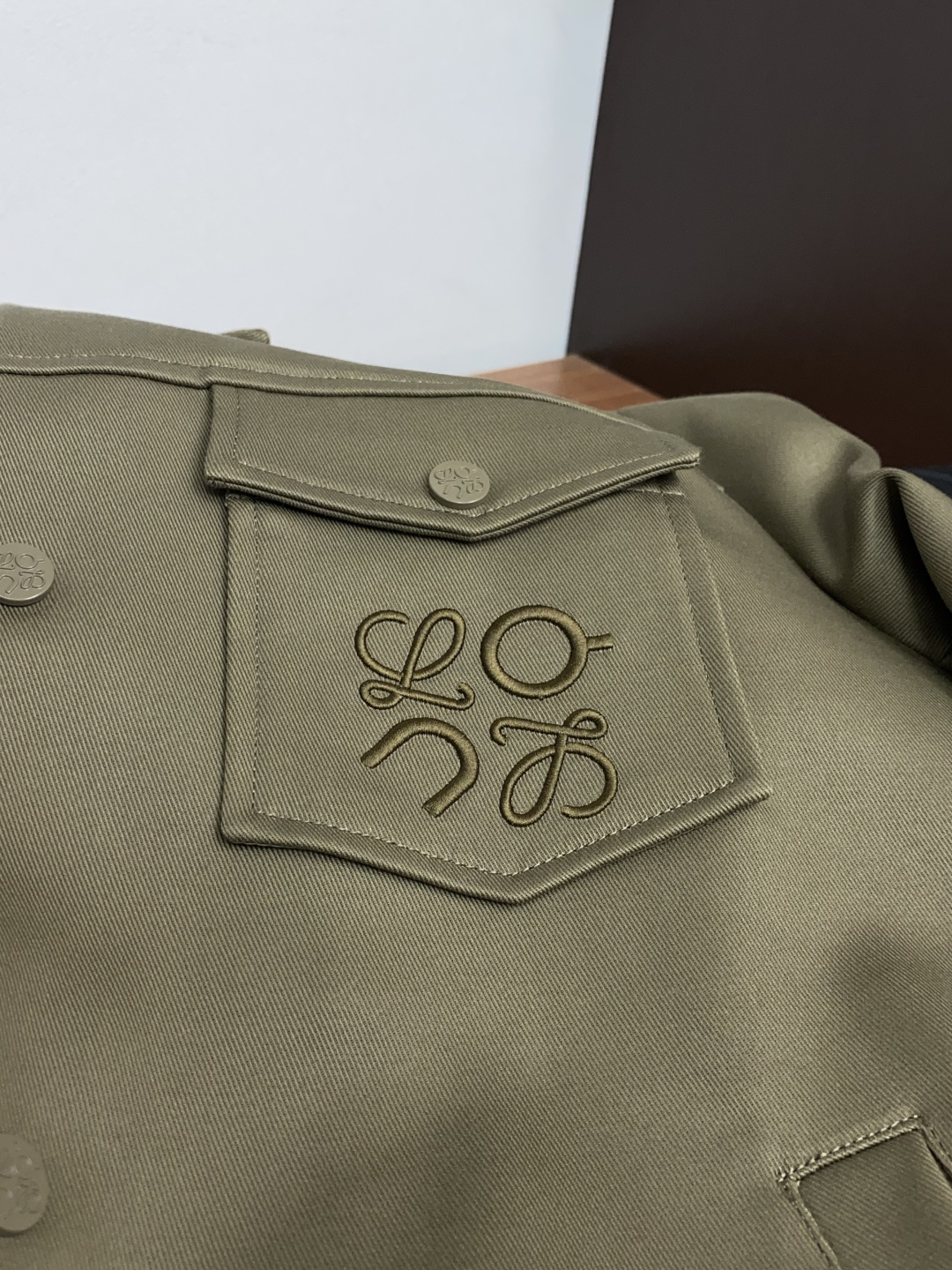 로에베 25 SS 라펠 남성 자켓 25SS 상세 이미지 8