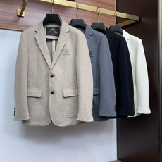 Loro piana 诺悠翩雅 25ss最新品 西装夹克外套,设计帅气有型!百搭必备单品,时尚潮牌, 轻松营造酷帅氛围感 Loro piana 诺悠翩雅 25ss最新品 西装夹克外套,设计帅气有型!百搭必备单品,时尚潮牌, 轻松营造酷帅氛围感