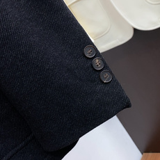 Loro piana 诺悠翩雅 25ss最新品 西装夹克外套,设计帅气有型!百搭必备单品,时尚潮牌, 轻松营造酷帅氛围感 Loro piana 诺悠翩雅 25ss最新品 西装夹克外套,设计帅气有型!百搭必备单品,时尚潮牌, 轻松营造酷帅氛围感