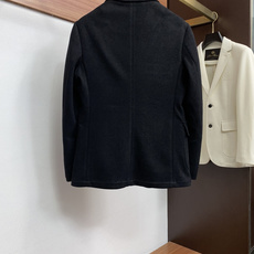 Loro piana 诺悠翩雅 25ss最新品 西装夹克外套,设计帅气有型!百搭必备单品,时尚潮牌, 轻松营造酷帅氛围感 Loro piana 诺悠翩雅 25ss最新品 西装夹克外套,设计帅气有型!百搭必备单品,时尚潮牌, 轻松营造酷帅氛围感