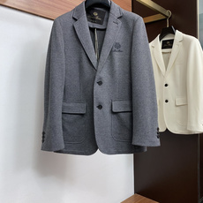 Loro piana 诺悠翩雅 25ss最新品 西装夹克外套,设计帅气有型!百搭必备单品,时尚潮牌, 轻松营造酷帅氛围感 Loro piana 诺悠翩雅 25ss最新品 西装夹克外套,设计帅气有型!百搭必备单品,时尚潮牌, 轻松营造酷帅氛围感