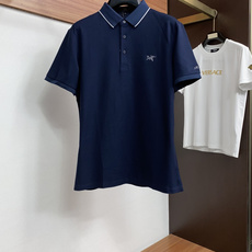 始祖鸟 2026春夏新品商务Polo,极简的衣身造型!丝光面料整体的触感极为舒适,弹力十足亲肤效果高级,经典时尚翻领 P 始祖鸟 2026春夏新品商务Polo,极简的衣身造型!丝光面料整体的触感极为舒适,弹力十足亲肤效果高级,经典时尚翻领 P