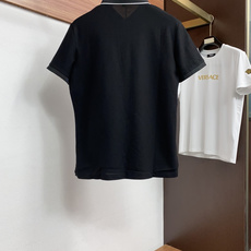 始祖鸟 2026春夏新品商务Polo,极简的衣身造型!丝光面料整体的触感极为舒适,弹力十足亲肤效果高级,经典时尚翻领 P 始祖鸟 2026春夏新品商务Polo,极简的衣身造型!丝光面料整体的触感极为舒适,弹力十足亲肤效果高级,经典时尚翻领 P
