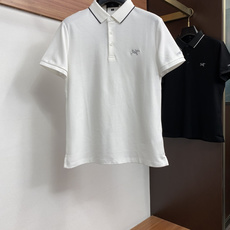 始祖鸟 2026春夏新品商务Polo,极简的衣身造型!丝光面料整体的触感极为舒适,弹力十足亲肤效果高级,经典时尚翻领 P 始祖鸟 2026春夏新品商务Polo,极简的衣身造型!丝光面料整体的触感极为舒适,弹力十足亲肤效果高级,经典时尚翻领 P