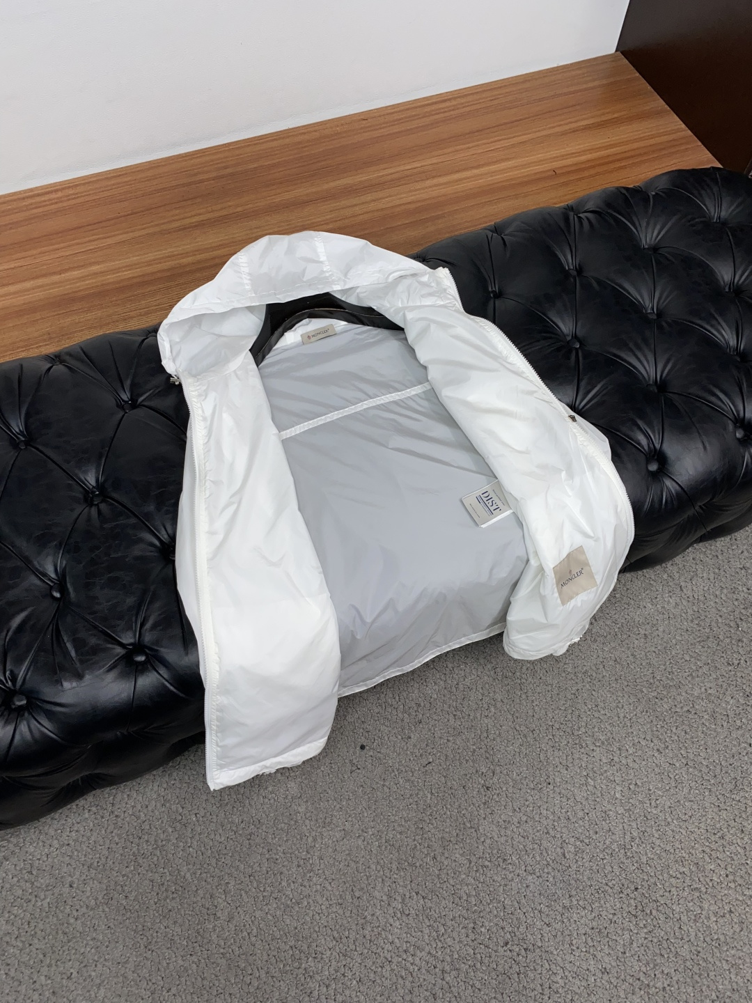 몽클레어 남성 캐주얼 슬림핏 자켓 상세 이미지 8