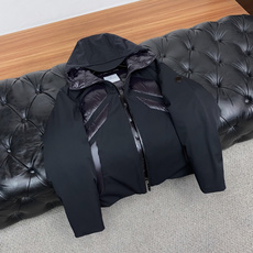 蒙口 25ss最新品 连帽羽绒服外套,设计帅气有型!百搭必备单品,时尚潮牌, 轻松营造酷帅氛围感 ,高级感满满,在低调又 蒙口 25ss最新品 连帽羽绒服外套,设计帅气有型!百搭必备单品,时尚潮牌, 轻松营造酷帅氛围感 ,高级感满满,在低调又