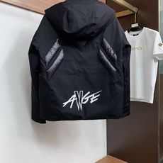 蒙口 25ss最新品 连帽羽绒服外套,设计帅气有型!百搭必备单品,时尚潮牌, 轻松营造酷帅氛围感 ,高级感满满,在低调又 蒙口 25ss最新品 连帽羽绒服外套,设计帅气有型!百搭必备单品,时尚潮牌, 轻松营造酷帅氛围感 ,高级感满满,在低调又
