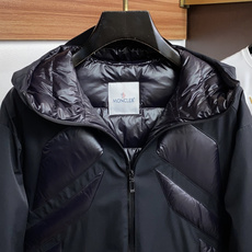 蒙口 25ss最新品 连帽羽绒服外套,设计帅气有型!百搭必备单品,时尚潮牌, 轻松营造酷帅氛围感 ,高级感满满,在低调又 蒙口 25ss最新品 连帽羽绒服外套,设计帅气有型!百搭必备单品,时尚潮牌, 轻松营造酷帅氛围感 ,高级感满满,在低调又