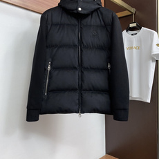 Loro Piana 诺悠翩雅 26ss最新品 针织拼接商务鹅绒羽绒服外套,设计帅气有型!百搭必备单品,时尚潮牌, 轻松 Loro Piana 诺悠翩雅 26ss最新品 针织拼接商务鹅绒羽绒服外套,设计帅气有型!百搭必备单品,时尚潮牌, 轻松