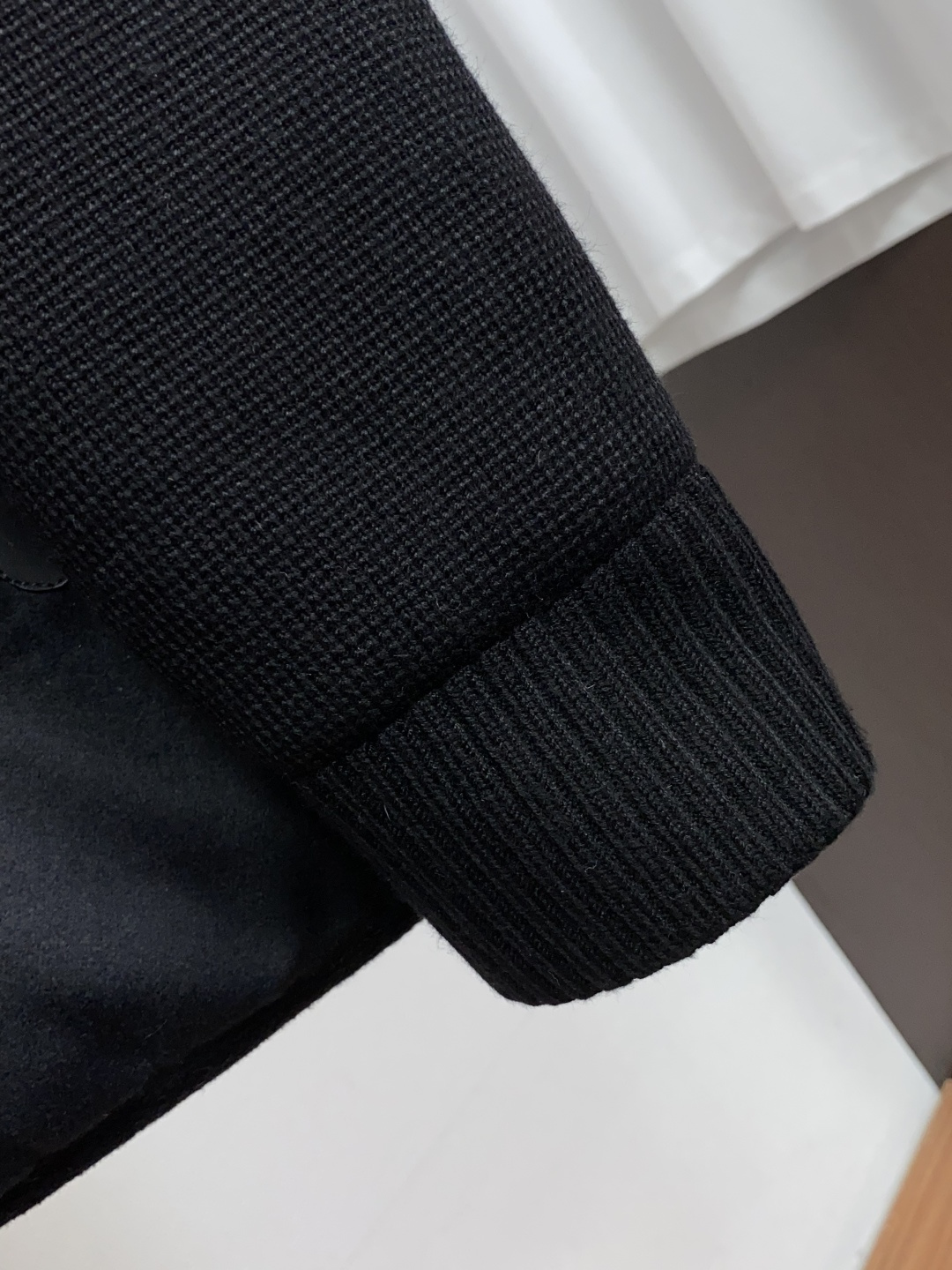 Loro Piana 诺悠翩雅 26ss最新品 针织拼接商务鹅绒羽绒服外套,设计帅气有型!百搭必备单品,时尚潮牌, 轻松 Loro Piana 诺悠翩雅 26ss最新品 针织拼接商务鹅绒羽绒服外套,设计帅气有型!百搭必备单品,时尚潮牌, 轻松