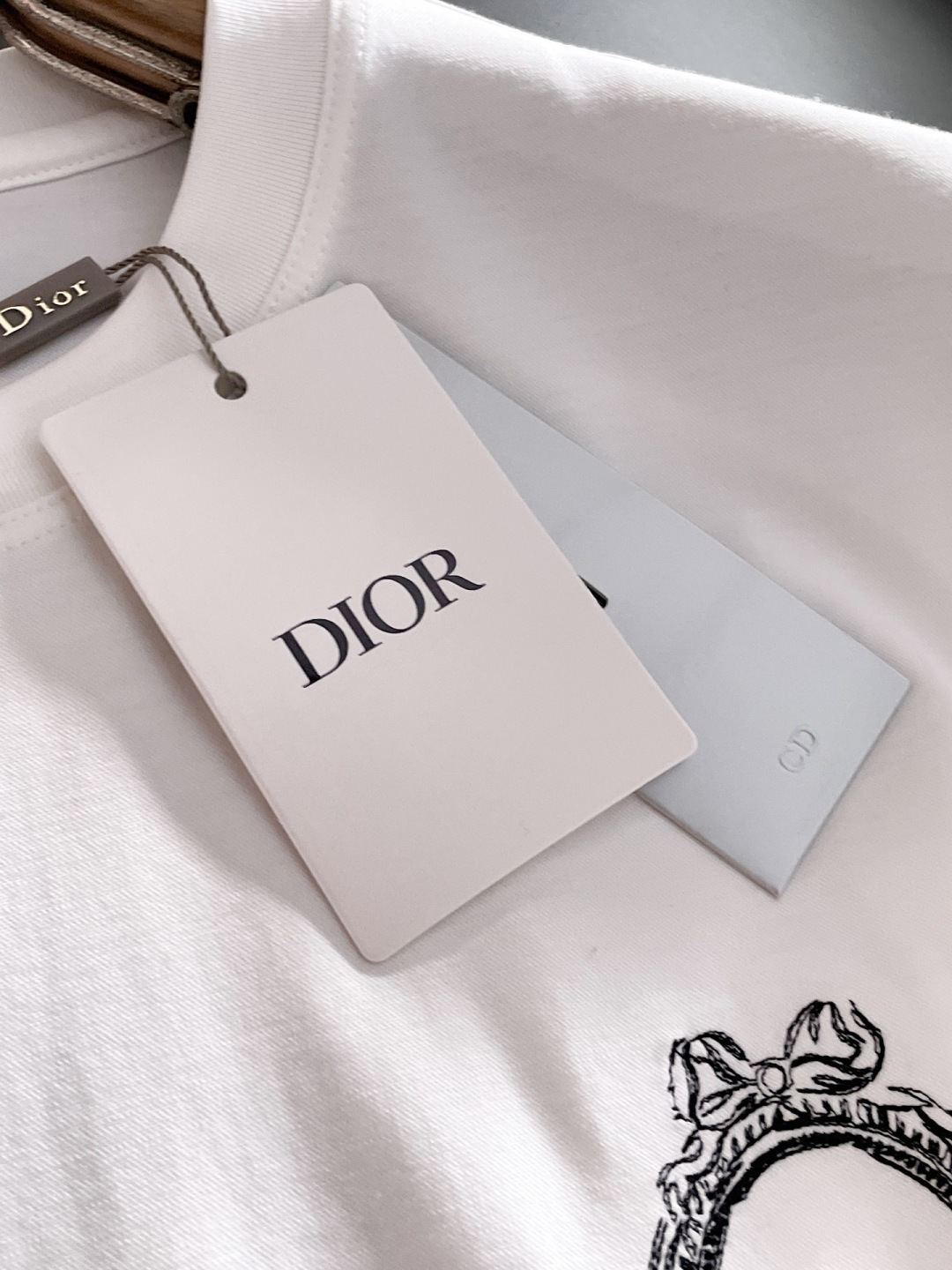 디올 남성 반팔 143301 Dior T Shirt 상세 이미지 8