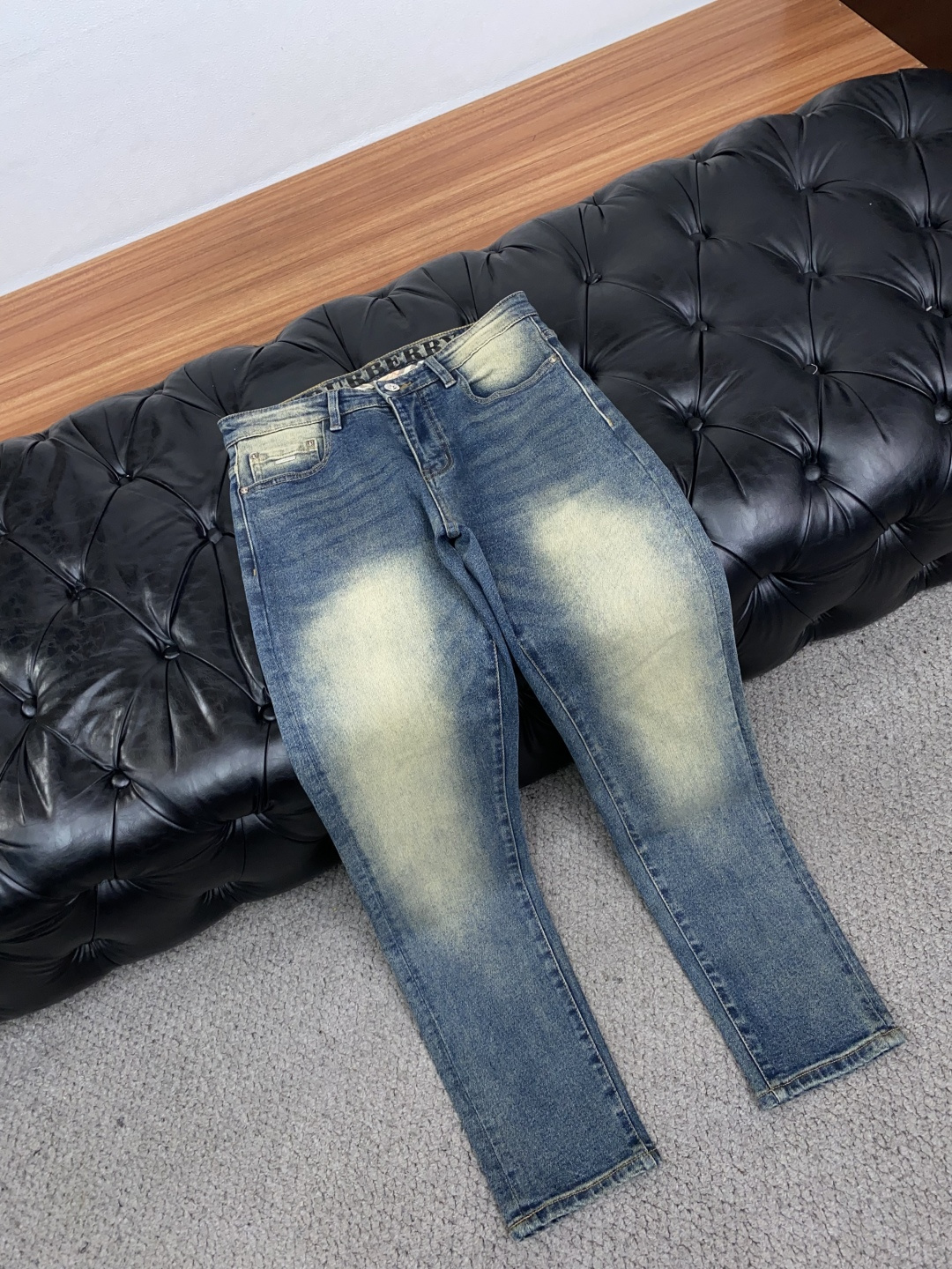 버버리 슬림핏 스트레이트 레그 남성 바지 상세 이미지 6