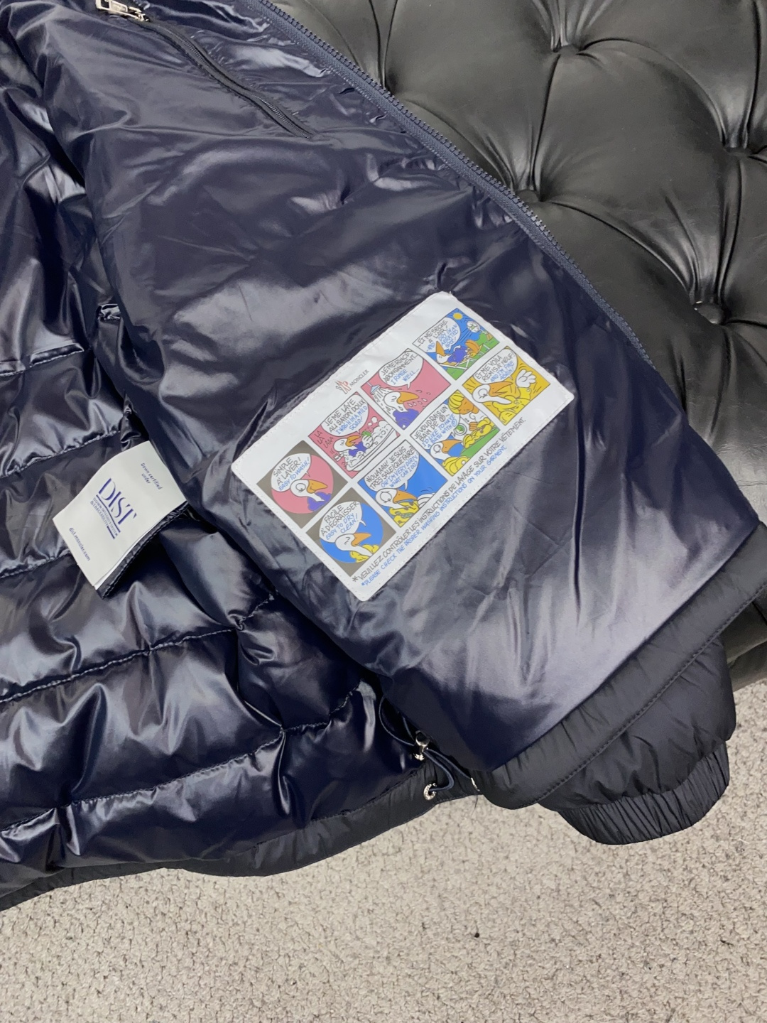 蒙口 2026秋冬新款🆕原版1:1订制五金配件全进口原版定制连帽桂胶羽绒服 欢迎专柜对比 绝对的高品质 采用顶级95白鸭