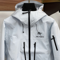 SV七代冲锋衣💎 𝗔𝗥𝗖‘𝗧𝗘𝗥𝗬𝗫始祖鸟 Alpha系列 Sv 第7代 GORE-TEX Pro 刺绣Logo图案休 SV七代冲锋衣💎 𝗔𝗥𝗖‘𝗧𝗘𝗥𝗬𝗫始祖鸟 Alpha系列 Sv 第7代 GORE-TEX Pro 刺绣Logo图案休