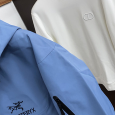 SV七代冲锋衣💎 𝗔𝗥𝗖‘𝗧𝗘𝗥𝗬𝗫始祖鸟 Alpha系列 Sv 第7代 GORE-TEX Pro 刺绣Logo图案休 SV七代冲锋衣💎 𝗔𝗥𝗖‘𝗧𝗘𝗥𝗬𝗫始祖鸟 Alpha系列 Sv 第7代 GORE-TEX Pro 刺绣Logo图案休