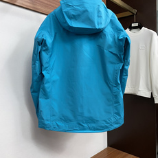 SV七代冲锋衣💎 𝗔𝗥𝗖‘𝗧𝗘𝗥𝗬𝗫始祖鸟 Alpha系列 Sv 第7代 GORE-TEX Pro 刺绣Logo图案休 SV七代冲锋衣💎 𝗔𝗥𝗖‘𝗧𝗘𝗥𝗬𝗫始祖鸟 Alpha系列 Sv 第7代 GORE-TEX Pro 刺绣Logo图案休