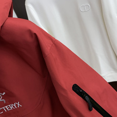 SV七代冲锋衣💎 𝗔𝗥𝗖‘𝗧𝗘𝗥𝗬𝗫始祖鸟 Alpha系列 Sv 第7代 GORE-TEX Pro 刺绣Logo图案休 SV七代冲锋衣💎 𝗔𝗥𝗖‘𝗧𝗘𝗥𝗬𝗫始祖鸟 Alpha系列 Sv 第7代 GORE-TEX Pro 刺绣Logo图案休