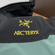 SV七代冲锋衣💎 𝗔𝗥𝗖‘𝗧𝗘𝗥𝗬𝗫始祖鸟 Alpha系列 Sv 第7代 GORE-TEX Pro 刺绣Logo图案休 SV七代冲锋衣💎 𝗔𝗥𝗖‘𝗧𝗘𝗥𝗬𝗫始祖鸟 Alpha系列 Sv 第7代 GORE-TEX Pro 刺绣Logo图案休
