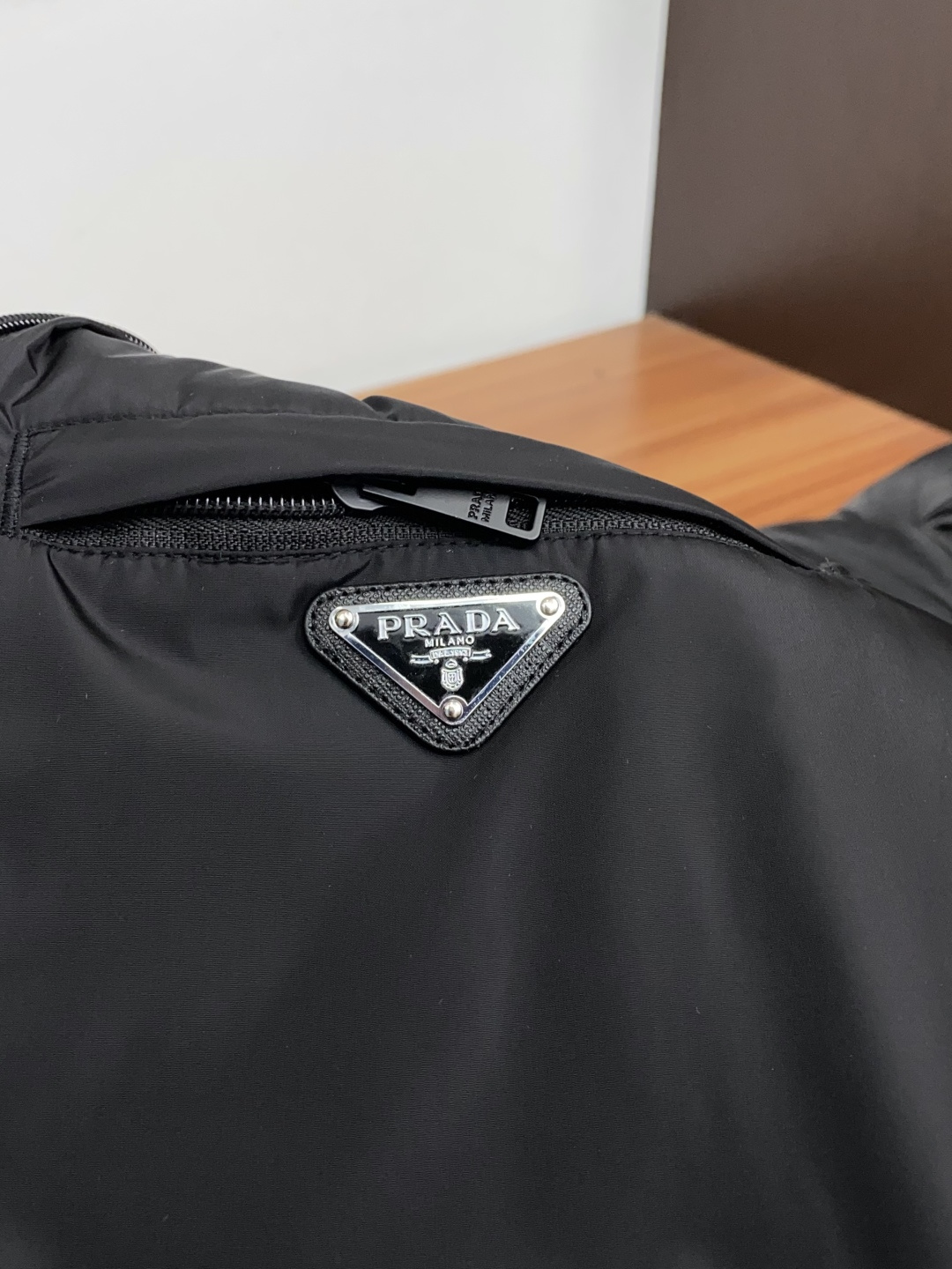 普拉达 26ss最新品 针织拼接商务鹅绒羽绒服外套,设计帅气有型!百搭必备单品,时尚潮牌, 轻松营造酷帅氛围感 ,高级感 普拉达 26ss最新品 针织拼接商务鹅绒羽绒服外套,设计帅气有型!百搭必备单品,时尚潮牌, 轻松营造酷帅氛围感 ,高级感