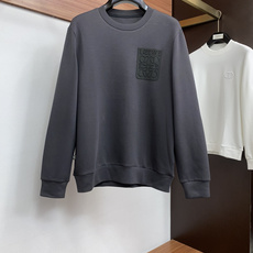 罗意威 26ss秋季 新品 新款贸易订单圆领长袖打底衫长袖T恤网红款!上身舒适透气,不僵硬,定制面料 柔软舒适 整体有着 罗意威 26ss秋季 新品 新款贸易订单圆领长袖打底衫长袖T恤网红款!上身舒适透气,不僵硬,定制面料 柔软舒适 整体有着