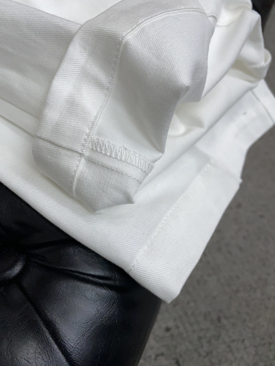 杰尼亚 S-4xL 25ss秋冬 新款 男士休闲西装裤 秋冬新款超柔软，定制平纹面料，复杂的手工艺叠加，任何一个洗水环节