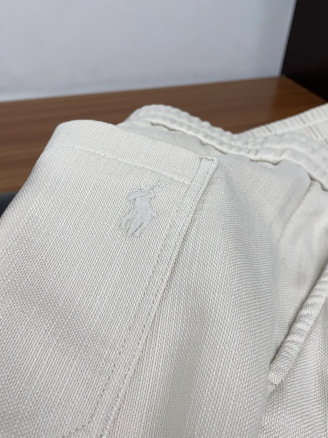 拉夫劳伦 29-38 最新款秋冬时尚休闲裤最新款上身版型无敌正!直筒版型 绝对可以闭眼收的一款 面料采用麻棉复合加厚面料 拉夫劳伦 29-38 最新款秋冬时尚休闲裤最新款上身版型无敌正!直筒版型 绝对可以闭眼收的一款 面料采用麻棉复合加厚面料