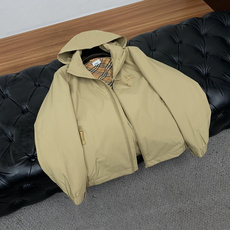 巴宝莉 码数M-3xL 重磅推荐!2026秋冬新品 官网同步发售 简约立领棉衣夹克外套 进口原版高品质聚酯纤维面料,工艺 巴宝莉 码数M-3xL 重磅推荐!2026秋冬新品 官网同步发售 简约立领棉衣夹克外套 进口原版高品质聚酯纤维面料,工艺