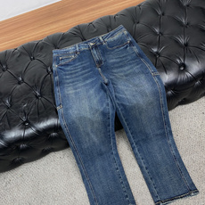 MM6 马吉拉 29-38 26秋冬 新款 男士直筒原单 牛仔裤裤 秋冬新款超柔软,弹力面料,复杂的手工艺叠加,任何一个 MM6 马吉拉 29-38 26秋冬 新款 男士直筒原单 牛仔裤裤 秋冬新款超柔软,弹力面料,复杂的手工艺叠加,任何一个