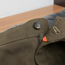 Loro piana 诺悠翩雅 ss秋冬新品 重工面料版型挺直 男士精品休闲裤顶级面料休闲裤,最新款上身版型无敌正!绝对 Loro piana 诺悠翩雅 ss秋冬新品 重工面料版型挺直 男士精品休闲裤顶级面料休闲裤,最新款上身版型无敌正!绝对