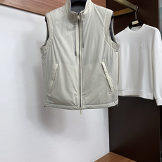 杰尼亚 M-3xL ZEGNA 2026新款双面立领马甲 48码 50码 52码 54码 56码 杰尼亚 M-3xL ZEGNA 2026新款双面立领马甲 48码 50码 52码 54码 56码