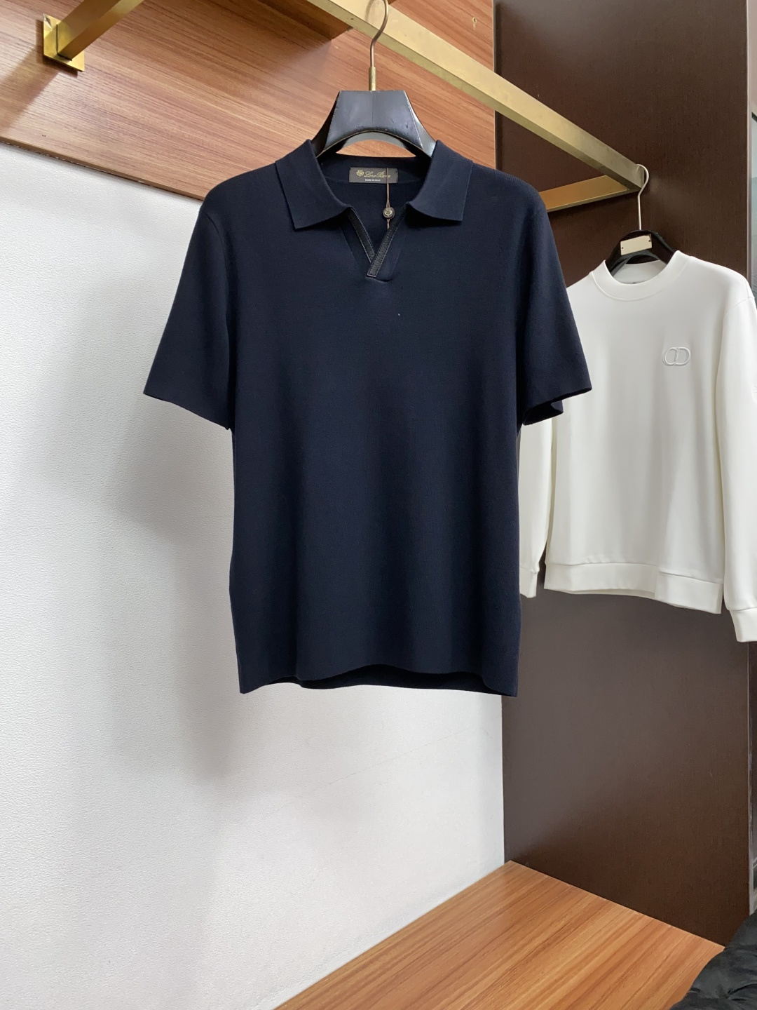 Loro Piana 诺悠翩雅 尺码M-4xL 2026秋冬翻领Polo羊毛衫 成分 羊毛衫 工艺 双领设计 海鸥领 老