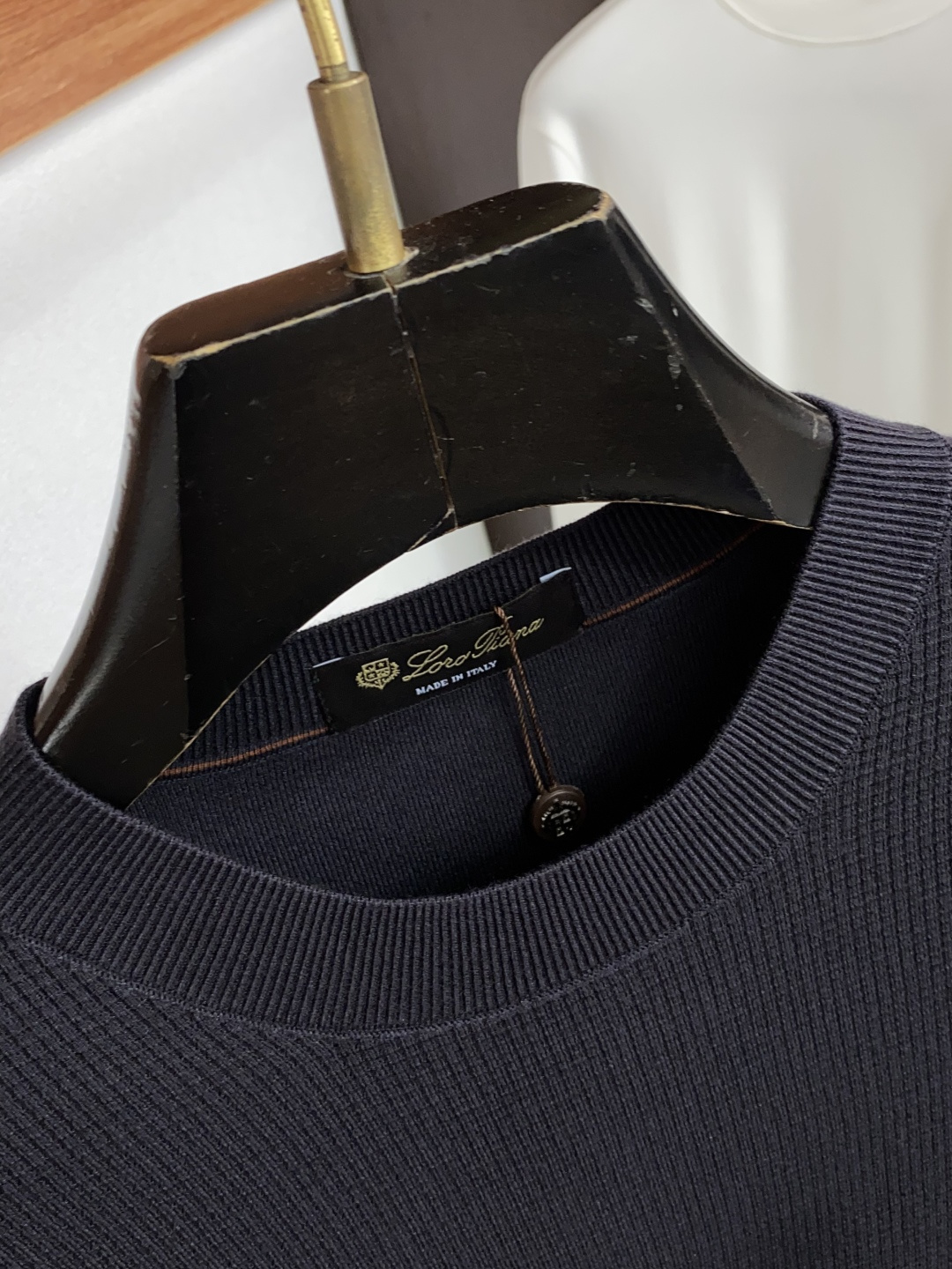 Loro Piana 诺悠翩雅 尺码M-4xL 2026秋冬季圆领羊毛衫 成分 羊毛衫 工艺 双领设计 海鸥领 老钱风 Loro Piana 诺悠翩雅 尺码M-4xL 2026秋冬季圆领羊毛衫 成分 羊毛衫 工艺 双领设计 海鸥领 老钱风