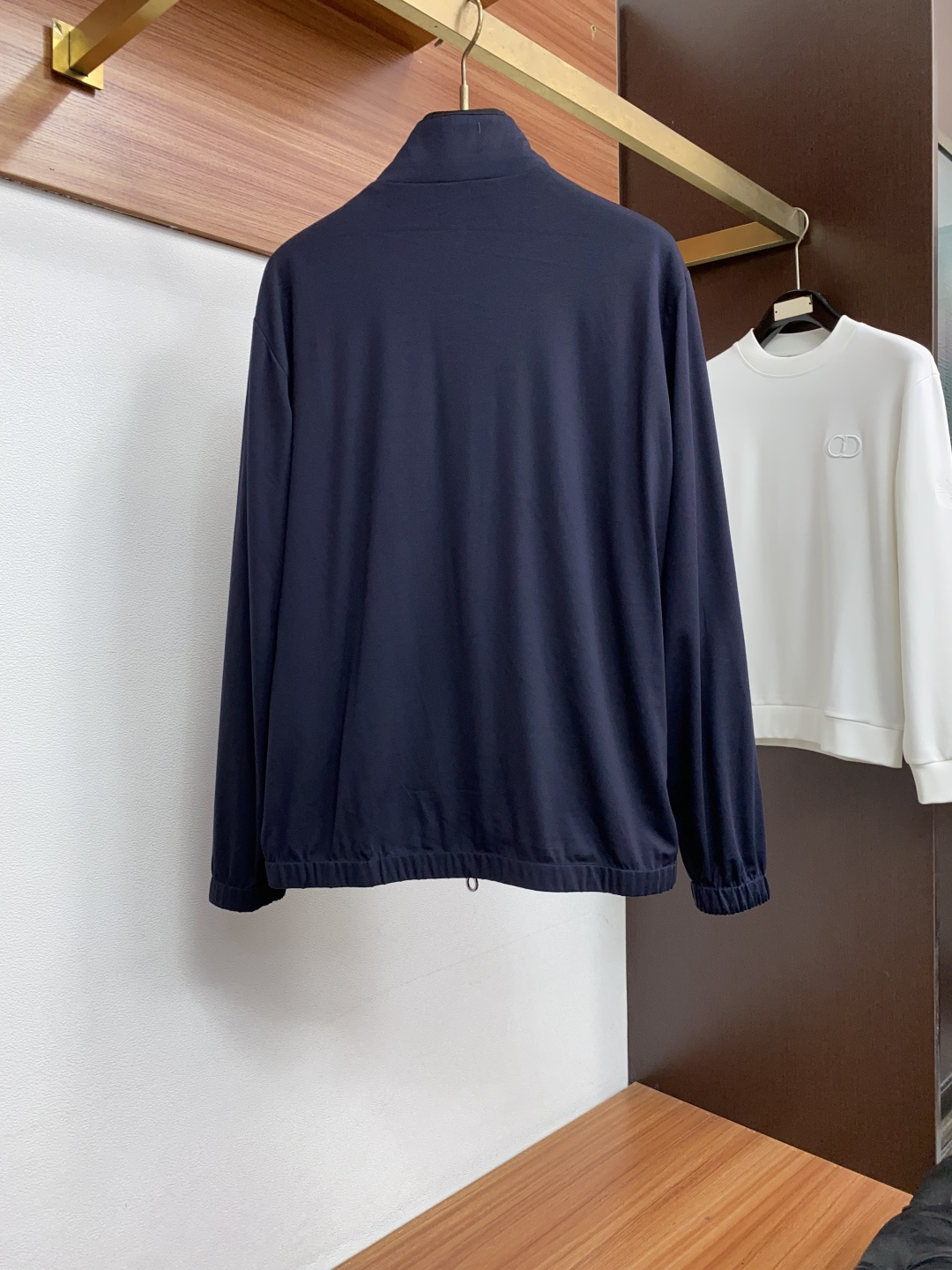 Loro Piana 诺悠翩雅 26秋冬新款双面夹克外套 针织外套羊毛混纺纱线 一线品牌的要求理念 款式大方时尚 上身有