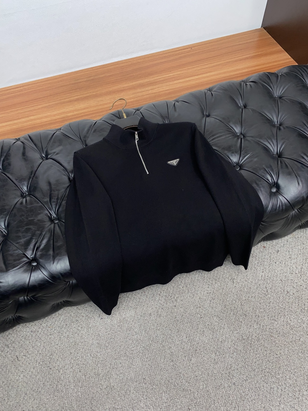 普拉达 M-3xL 2026新款秋冬男士高端简约高领半拉链 针织百分百羊毛长袖毛衣，香港洋行渠道货，纯正血统品质，春夏新