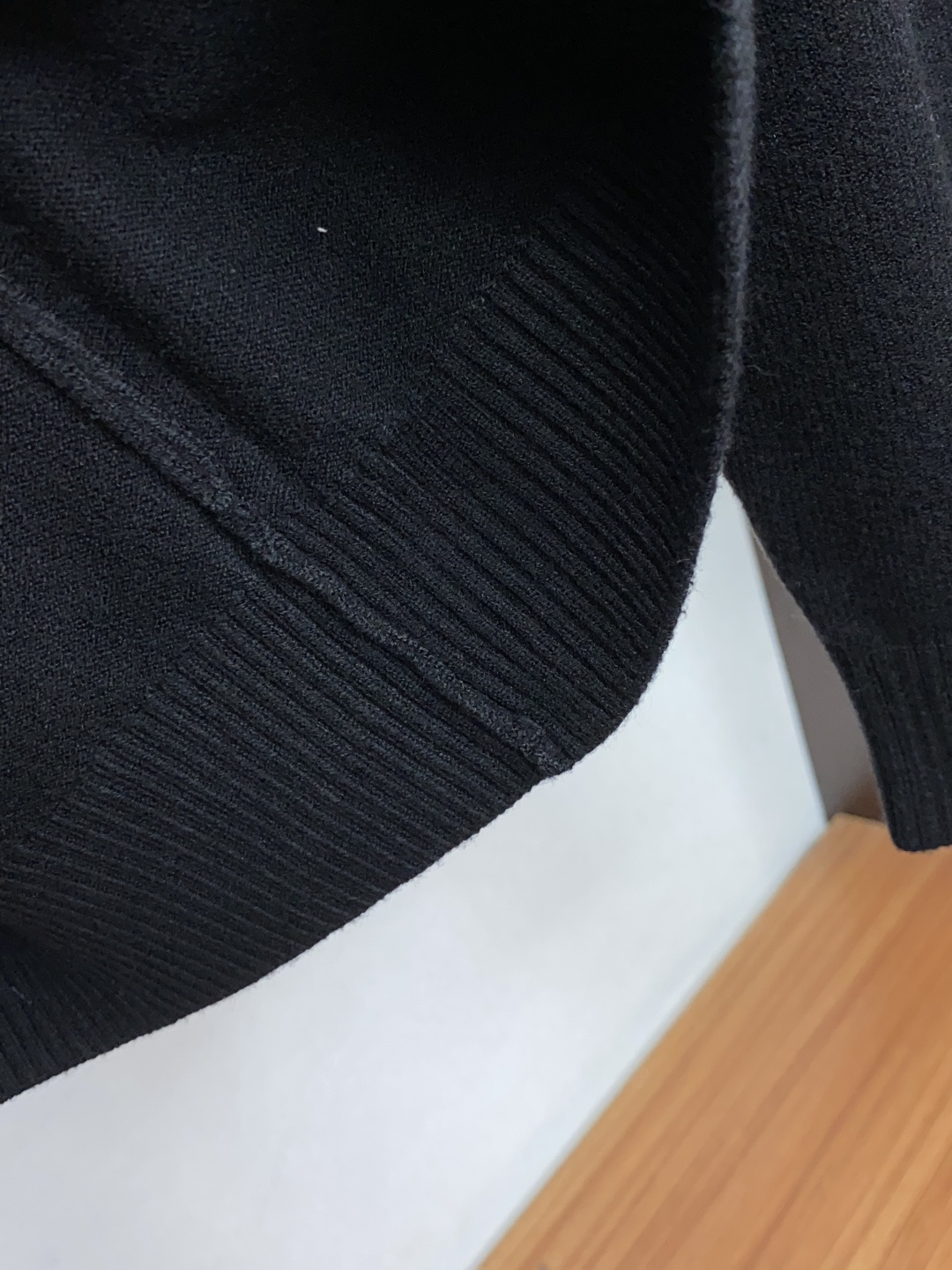 普拉达 M-3xL 2026新款秋冬男士高端简约高领半拉链 针织百分百羊毛长袖毛衣，香港洋行渠道货，纯正血统品质，春夏新