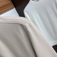 Loro Piana 诺悠翩雅 码数 M-3xL2026新款男士高端简约翻领Polo长袖衫,香港洋行渠道货,纯正血统品质 Loro Piana 诺悠翩雅 码数 M-3xL2026新款男士高端简约翻领Polo长袖衫,香港洋行渠道货,纯正血统品质