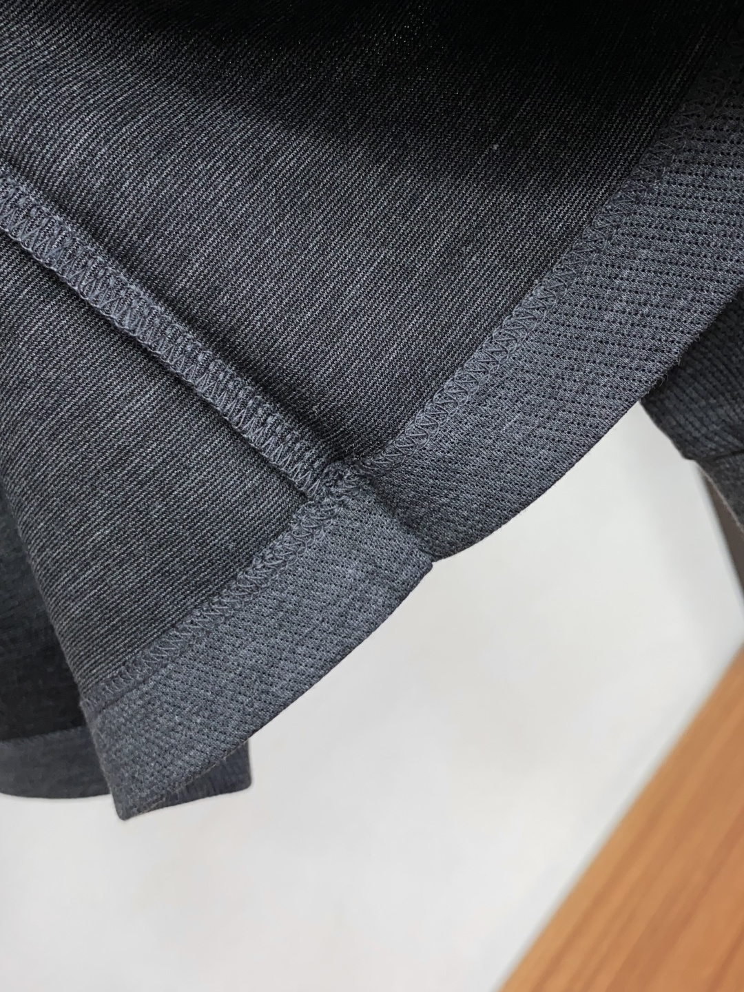 Loro Piana 诺悠翩雅 码数 M-3xL2026新款男士高端简约翻领Polo长袖衫，香港洋行渠道货，纯正血统品质