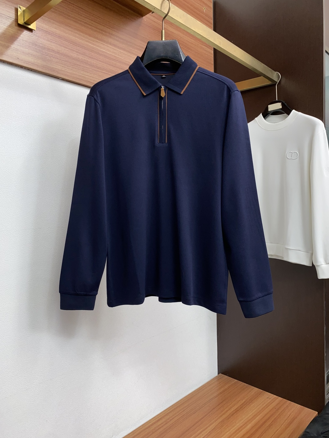 Loro Piana 诺悠翩雅 码数 M-3xL2026新款男士高端简约翻领Polo长袖衫，香港洋行渠道货，纯正血统品质