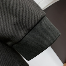 Loro Piana 诺悠翩雅 码数 M-3xL2026新款男士高端简约翻领Polo长袖衫,香港洋行渠道货,纯正血统品质 Loro Piana 诺悠翩雅 码数 M-3xL2026新款男士高端简约翻领Polo长袖衫,香港洋行渠道货,纯正血统品质