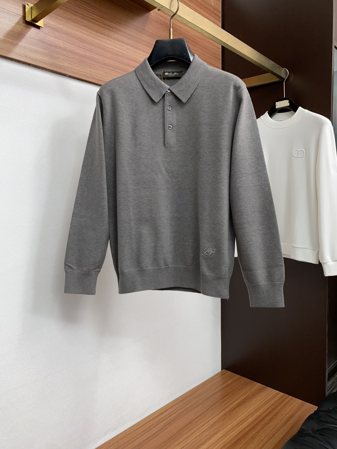 Loro Piana 诺悠翩雅 M-3xL 2026新款秋冬男士高端简约圆领针织翻领羊毛长袖毛衣，香港洋行渠道货，纯正血