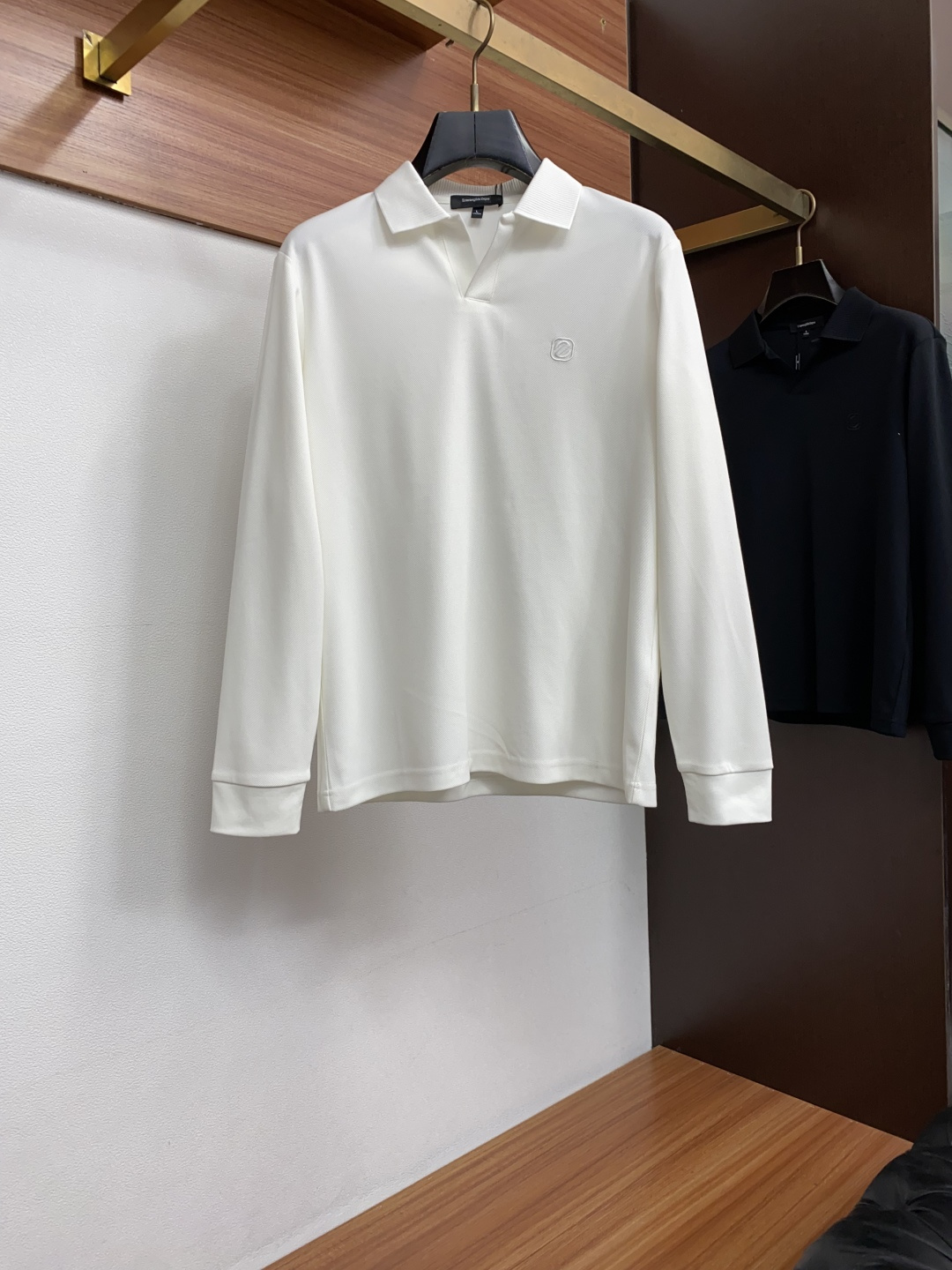 杰尼亚 M-4xL2026新款男士高端简约翻领长袖Polo衫,海鸥领 香港洋行渠道货,纯正血统品质,春夏新款,经典王牌系 杰尼亚 M-4xL2026新款男士高端简约翻领长袖Polo衫,海鸥领 香港洋行渠道货,纯正血统品质,春夏新款,经典王牌系