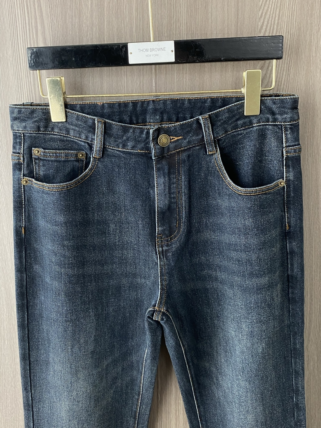 버버리 남성 데님 바지 상세 이미지 3