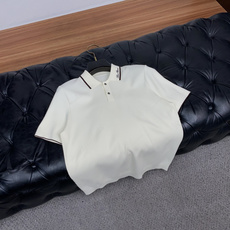 Loro Piana 诺悠翩雅 尺码M-4xL 2026秋冬翻领针织短袖 工艺 老钱风 领口提花logo视觉主调,休闲 Loro Piana 诺悠翩雅 尺码M-4xL 2026秋冬翻领针织短袖 工艺 老钱风 领口提花logo视觉主调,休闲